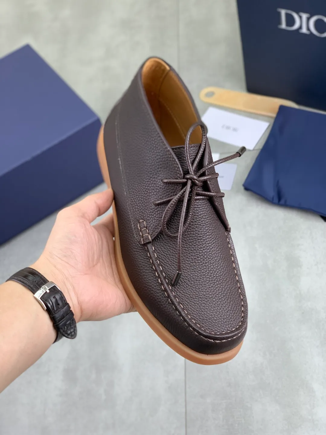 Men's Men's Shoes 💰P580 New Niuli💰High Version 💎💎💎Dior Original! Top Italian purchasing agent! Men's high-top business casual leather shoes, original imported calfskin upper, oiled edges, ultimate texture, gentleman style, imported cowhide lining inside, top-quality original Italian rubber outsole, first-class workmanship, top quality! Size: 39-44 (45 customized)